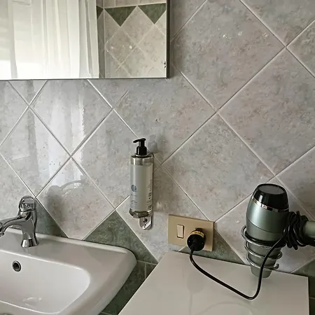 Dojo Idro Oda ve Kahvaltı